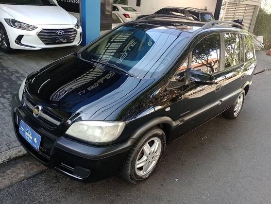 CHEVROLET ZAFIRA 2.0 MPFI EXPRESSION 8V FLEX 4P AUTOMÁTICO